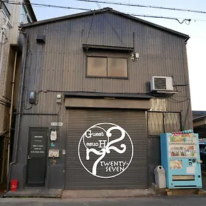Twenty-seven 27 , Osaka Giappone